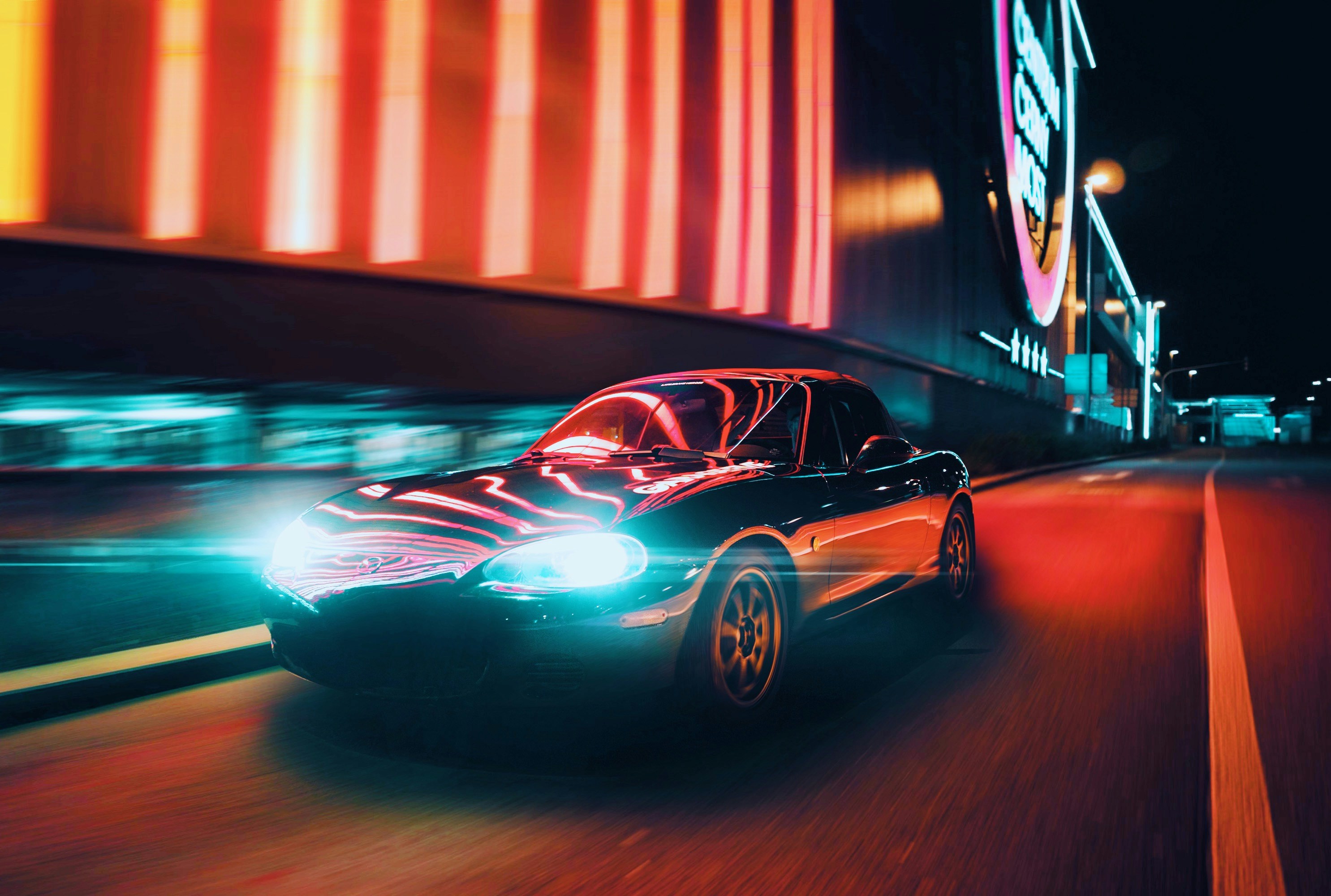 jerry-kavan-sjvQSAYMcns-unsplash