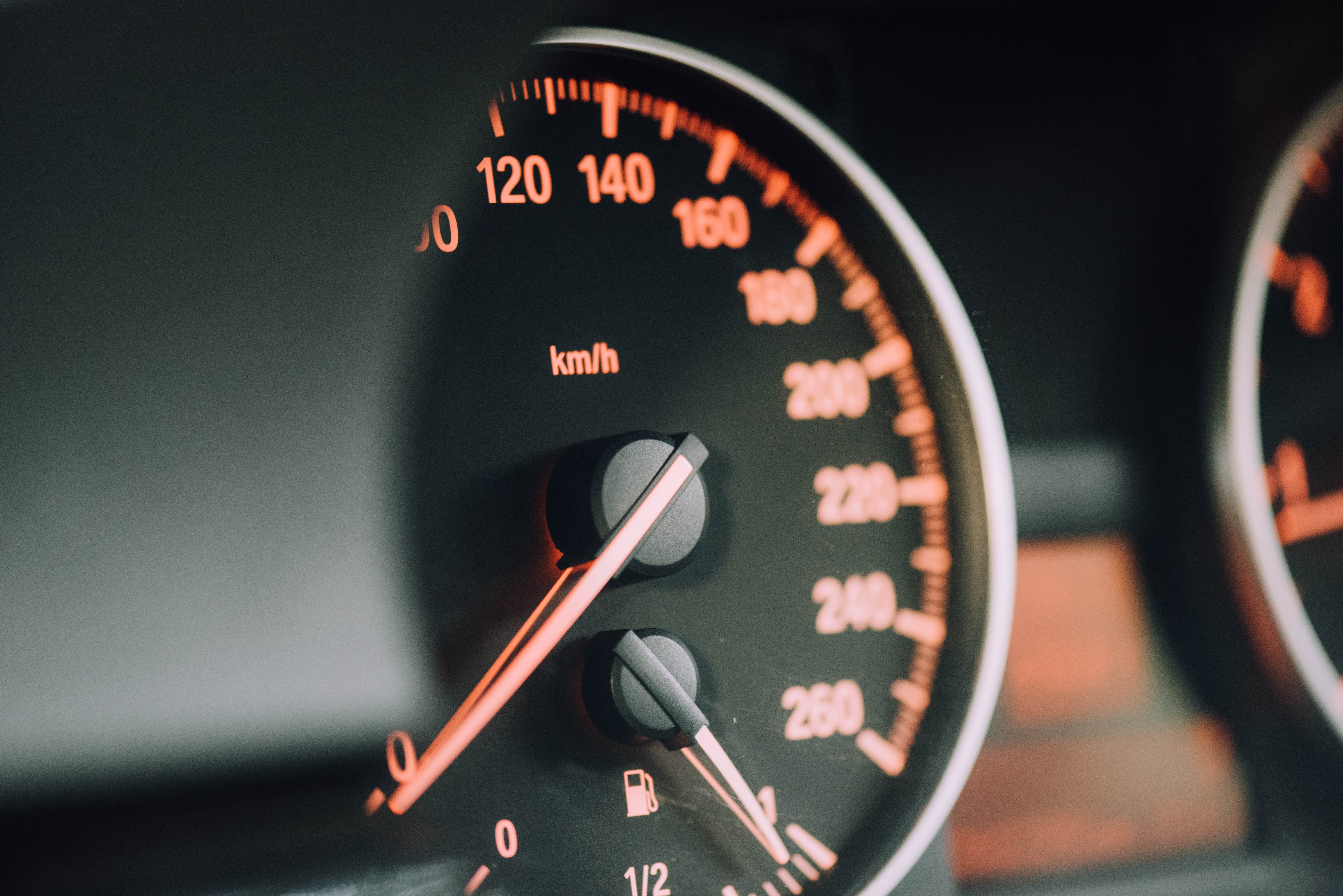  Power -upgrade and Fuel-efficient, Seize the new consumption business opportunities 